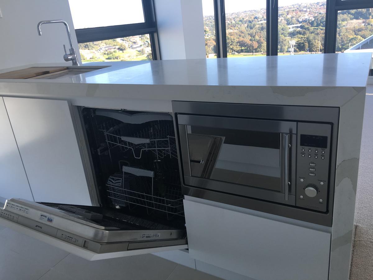 Panoramic Views In Luxurious Brand New Apartment Sidney Exterior foto