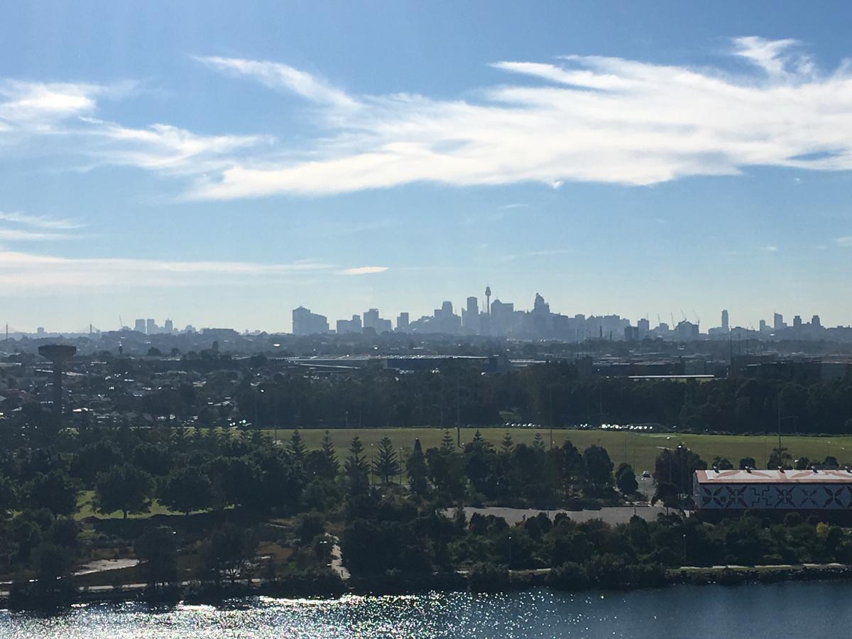 Panoramic Views In Luxurious Brand New Apartment Sidney Exterior foto